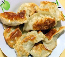 土猪肉大白菜煎饺