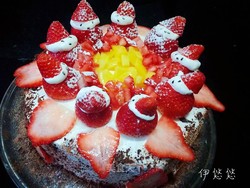 草莓生日奶油蛋糕