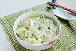 虾肉云吞面