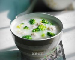 西兰花肉丸粥