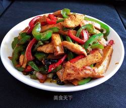 时椒炒鸡肉