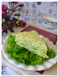 【简单制作的花样饼】简单鸡蛋饼早餐好伴侣---黄瓜鸡蛋饼