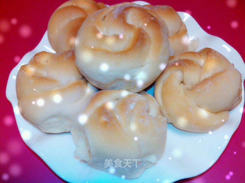 淡粉玫瑰花面包