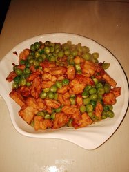 青豆炒肉丁