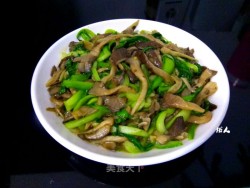 蚝油蘑菇油菜
