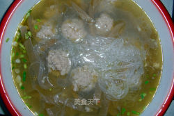 酸菜粉丝肉圆汤