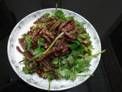 香辣牛肉丝