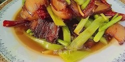 蒜薹酱肉