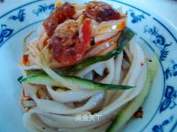 饭菜一体之葱油金钩拌面