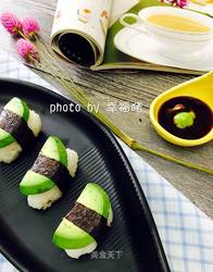 牛油果饭团