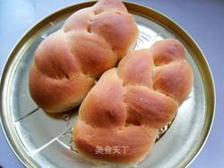 编花小面包