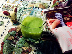 绿色果蔬汁——花椰菜苹果汁