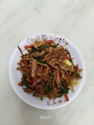 鱿鱼丝炒肉