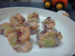 宝宝辅食——三文鱼蔬菜小丸子