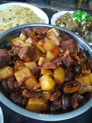 红烧牛腩