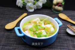 鲜香磷虾豆腐汤