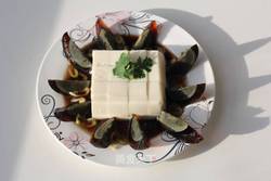 皮蛋豆腐