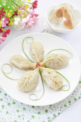 【柳叶煎饺】--香嫩可口