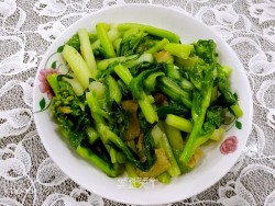 腊肉白菜苔