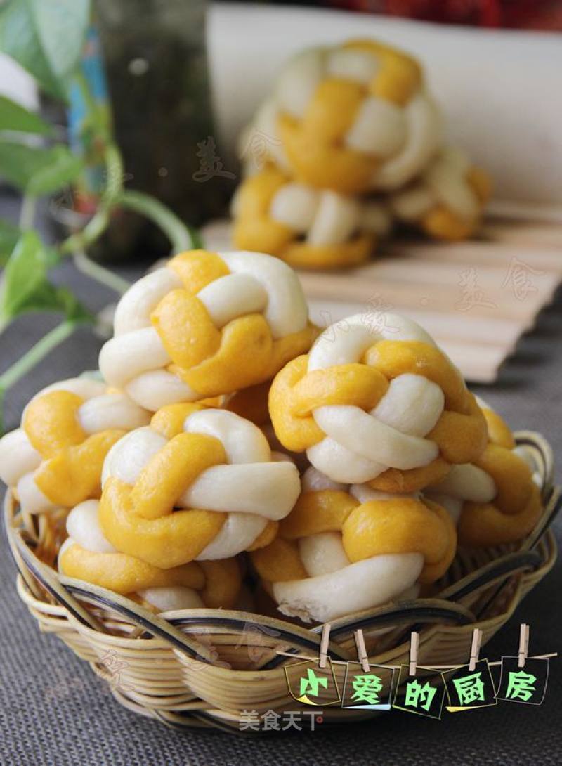 南瓜绣球蜜豆包