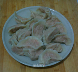 猪肉胡萝卜饺子