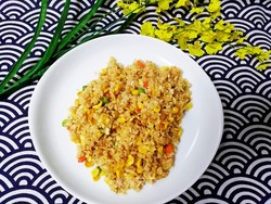 鸡蛋炒饭