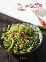 榨菜炒空心菜梗