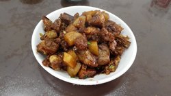 土豆烧排骨