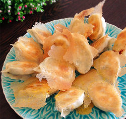 酥脆白菜煎饺