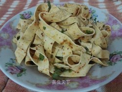 凉拌豆腐皮