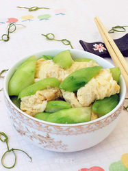 丝瓜炒鸡蛋