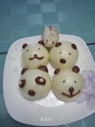 功夫熊猫大战猪猪侠～紫薯蓝莓芝麻包