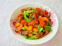 双椒炒肉片