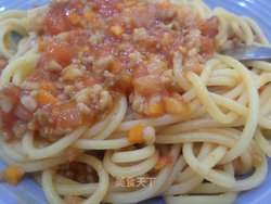 一个人的满足——家常版番茄肉酱意面。