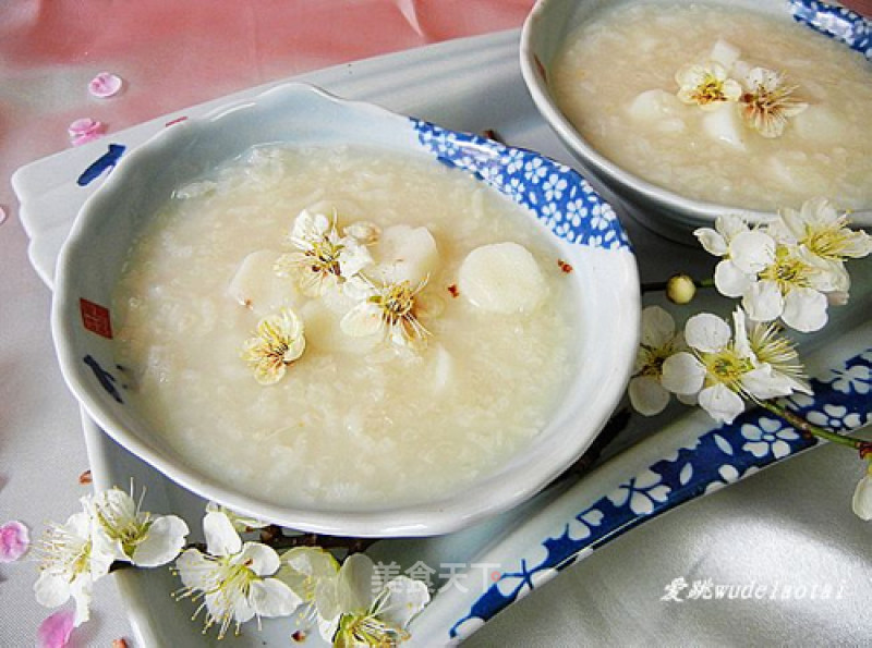 绿萼梅山药冰糖糯米粥