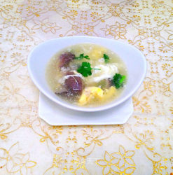 【蘑菇鸡蛋汤】---冬季常见暖身汤