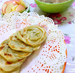 家常葱油饼