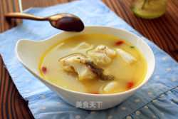 鲻鱼豆腐汤