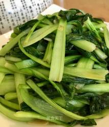 素炒小油菜