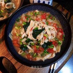 时蔬热汤面