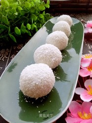 椰蓉汤圆