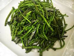 臭干炒野芦蒿