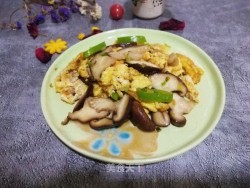 尖椒香菇炒鸡蛋