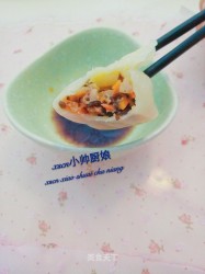 西瓜皮水饺（木耳，胡萝卜，牛肉~）三色水饺