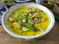 蘑菇汪丁鱼汤