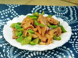 炒肉辣椒