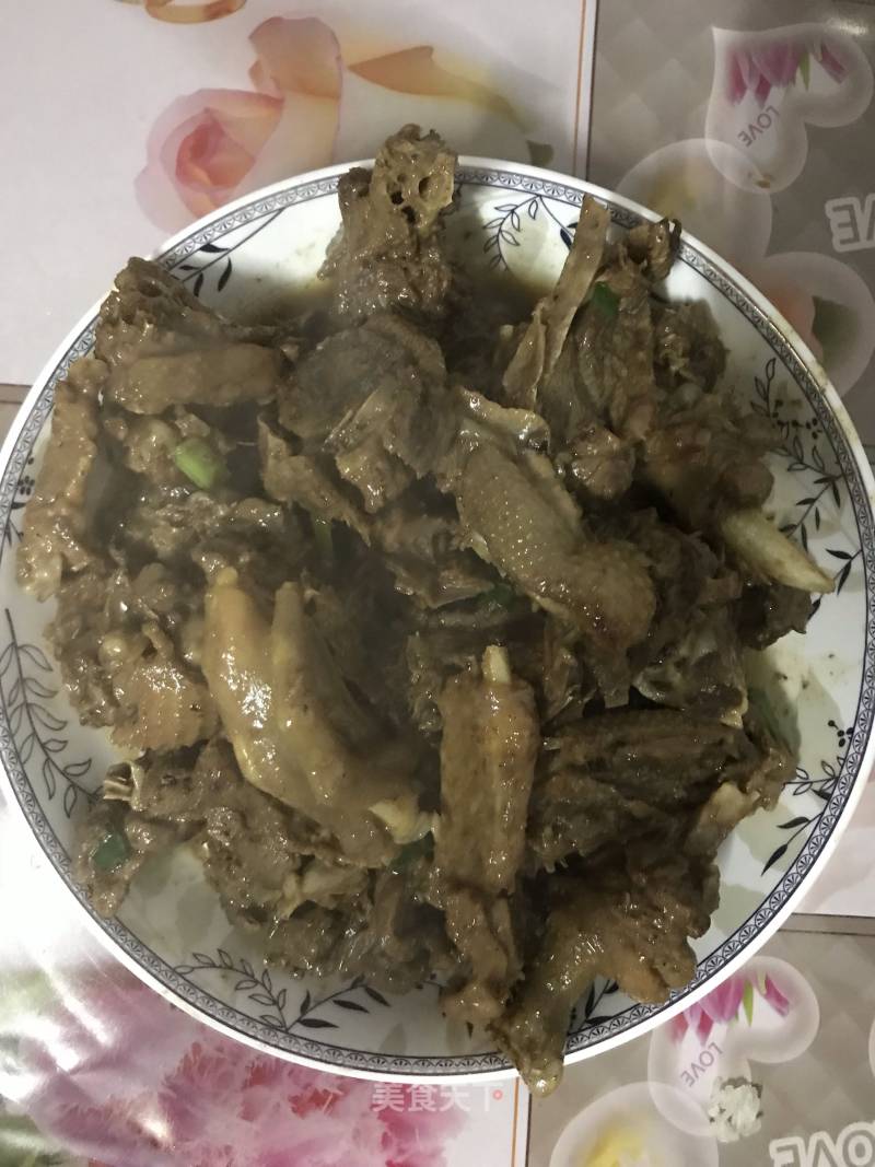 焖鹅肉