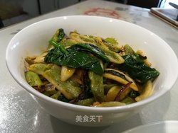双色剪刀面