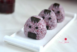 蔓越莓果酱爆浆紫薯饭团