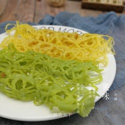蕾丝鸡蛋卷